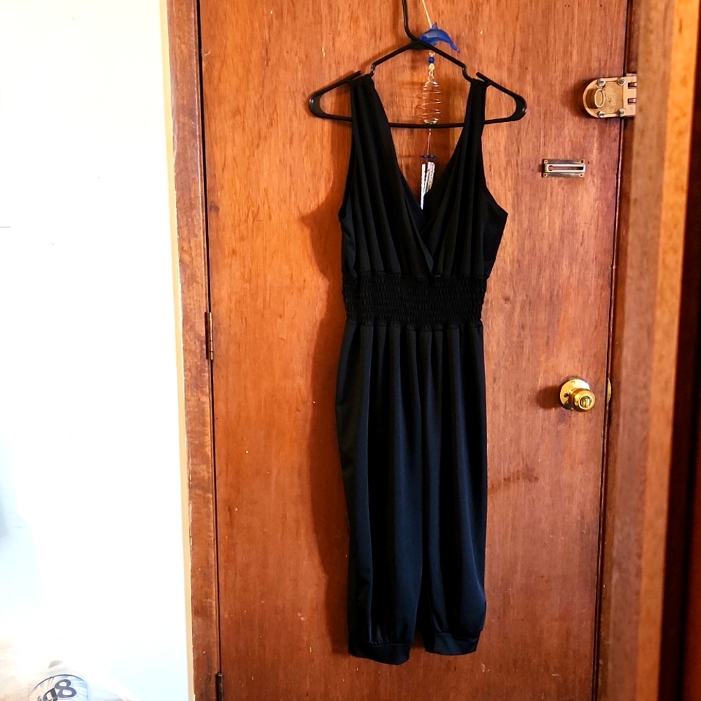 Light black jump suit